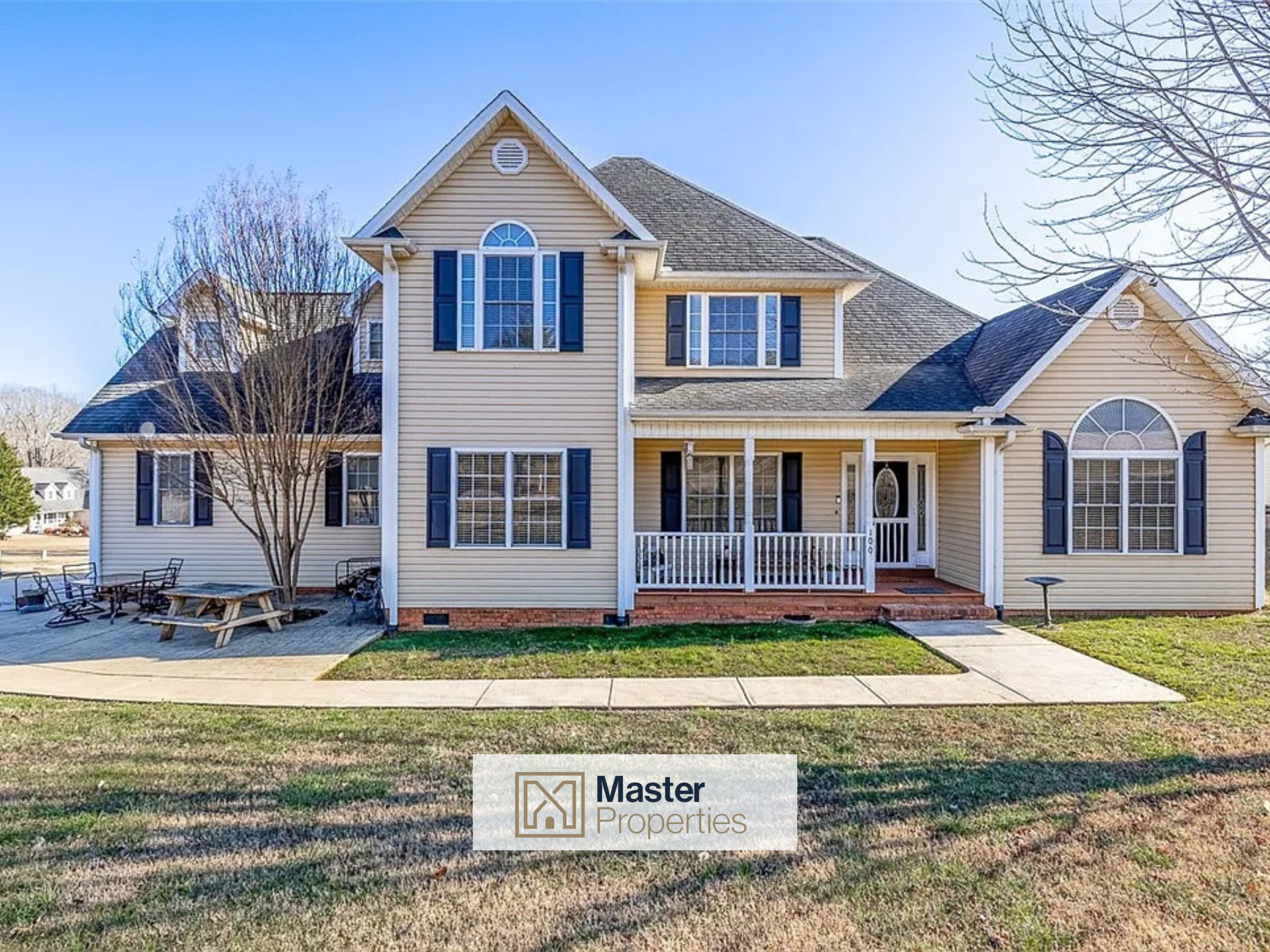 Property main image